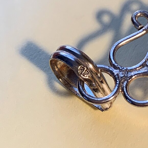 New Listing: Labradorite & Silver Neck Pendant - Picture 8 of 9